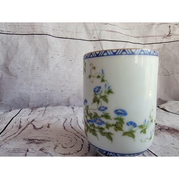 Kinuko Yamabe Limited Hand Painted Porcelain Tea Sake Cup Birds Japan Roaster - Picture 4 of 7